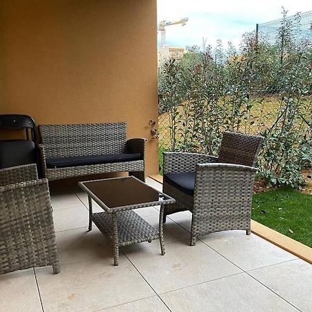 Deux Pieces Moderne Et Chaleureux Appartement Saint-Laurent-du-Var Buitenkant foto